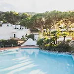 Calampiso Ośrodek wypoczynkowy 4*