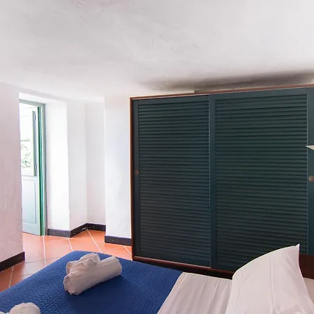 Calampiso Resort 4*
