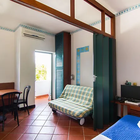 Resort Calampiso